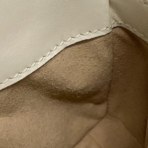 Auth GUCCI GG Marmont Quilted Leather Super Mini Bag 476433 Cream Lambskin - Picture 15 of 16